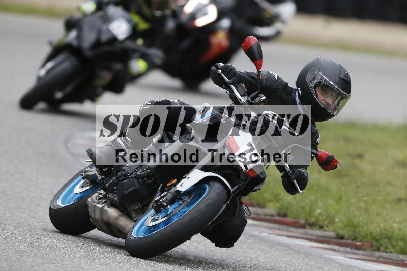 /Archiv-2025/22 06.06.2025 DISCOVER the BIKE ADR/Bike 2 gelb/72